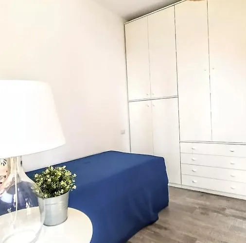 Апартаменты Sarah's Place Менаджо