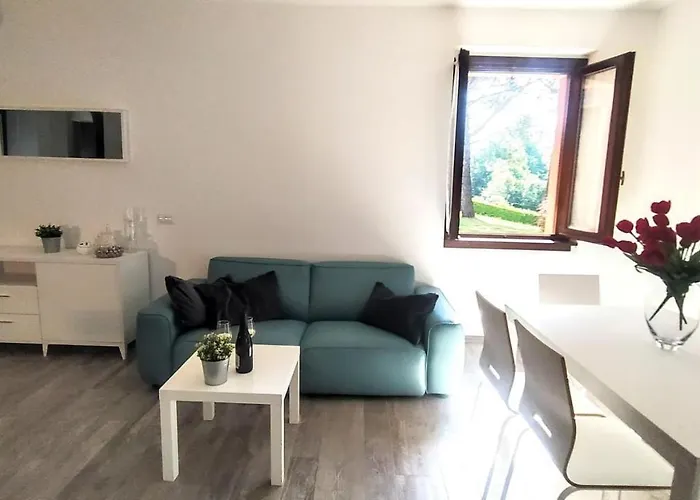 Апартаменты Sarah's Place *