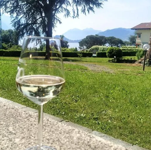 Sarah's Place Апартаменты *